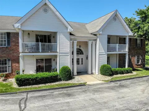 3621 Tracey Rich Rd #1A, Saint Louis, MO 63125