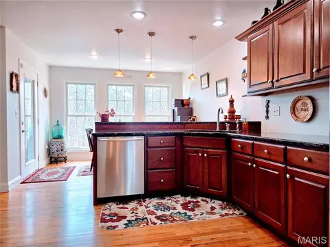 Kitchen - 10535 Limestone Ln, Rolla, MO 65401 photo 3 of 8
