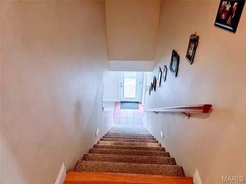 Entry Way - 10535 Limestone Ln, Rolla, MO 65401 photo 6 of 7