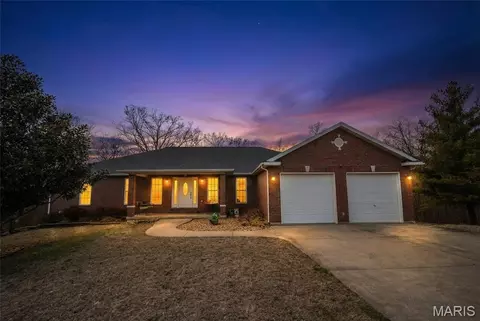 10535 Limestone Ln, Rolla, MO 65401