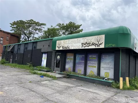 3610 Cass Ave, Saint Louis, MO 63113