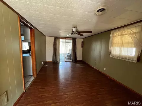 Living - 1506 George St, Kennett, MO 63857 photo 1 of 6