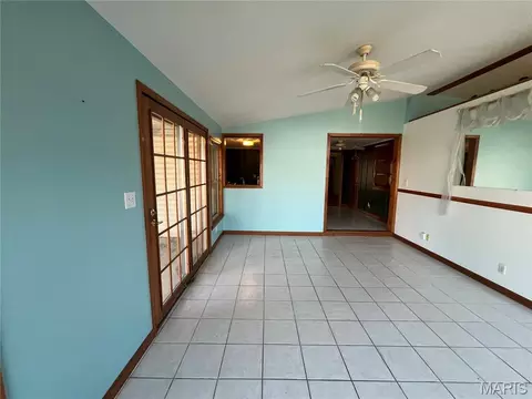 Living - 1506 George St, Kennett, MO 63857 photo 3 of 6