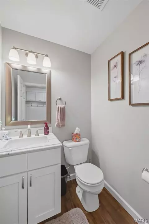 Bath - 1014 Maywood Dr, Eureka, MO 63025 photo 6 of 6