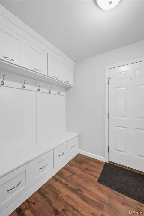 Entry Way - 1014 Maywood Dr, Eureka, MO 63025 photo 1 of 1