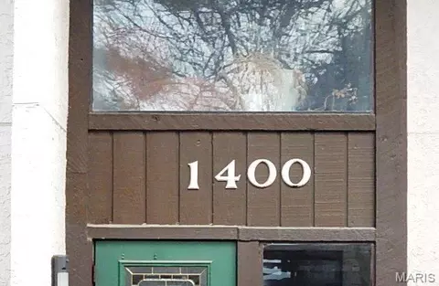 1400 Heritage Lndg #110, Saint Charles, MO 63303