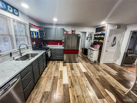 Kitchen - 205 Ruby St, Paris, MO 65275 photo 2 of 2