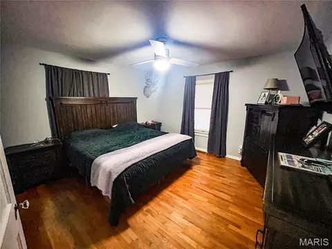Bedroom - 205 Ruby St, Paris, MO 65275 photo 3 of 4
