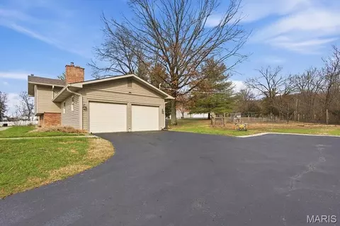 Exterior - 2788 Highway Ff, Eureka, MO 63025 photo 9 of 14
