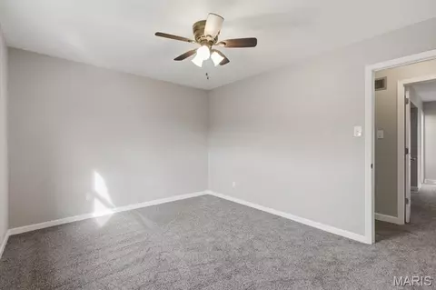 Bedroom - 2788 Highway Ff, Eureka, MO 63025 photo 4 of 6