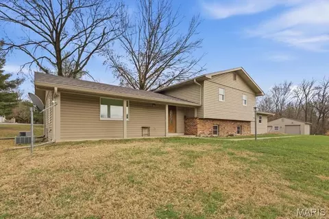 Exterior - 2788 Highway Ff, Eureka, MO 63025 photo 3 of 14