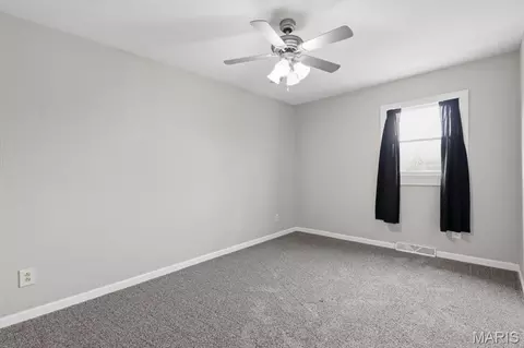 Bedroom - 2788 Highway Ff, Eureka, MO 63025 photo 5 of 6
