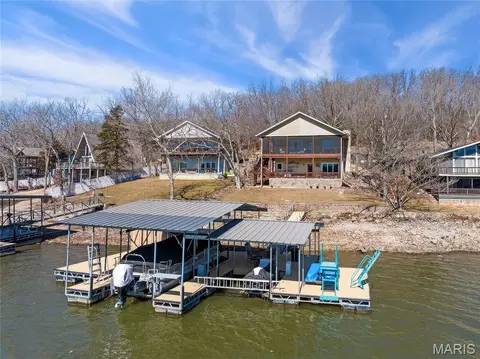 698 Woodland Dr, Climax Springs, MO 65324