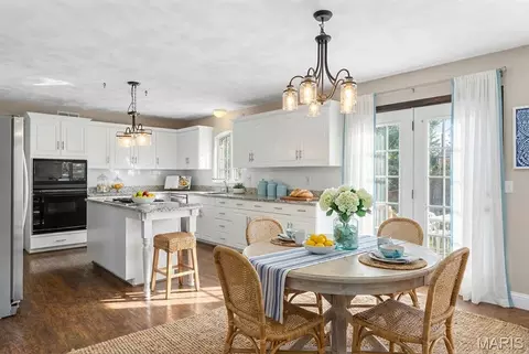 Other - 621 E Wesley Dr, O'fallon, IL 62269 photo 2 of 16