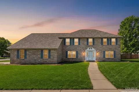 621 E Wesley Dr, O'fallon, IL 62269
