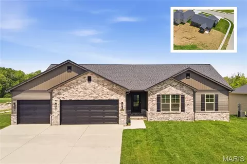 1232 Ole Town Brg, O'fallon, IL 62269
