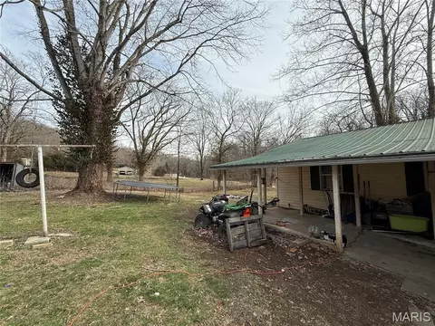 Exterior - 2456 2462 Madison 504, Fredericktown, MO 63645 photo 7 of 8