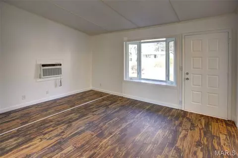 Living - 1124 Saint Michael Dr, Cahokia, IL 62206 photo 1 of 4