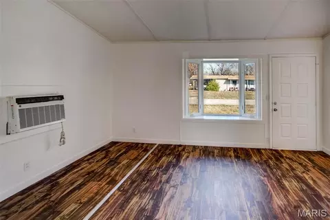 Living - 1124 Saint Michael Dr, Cahokia, IL 62206 photo 4 of 4