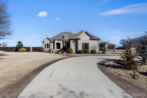 1002 Laurelwood Dr, Kennett, MO 63857