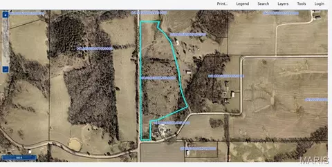 513 County Rd, Altenburg, MO 63732