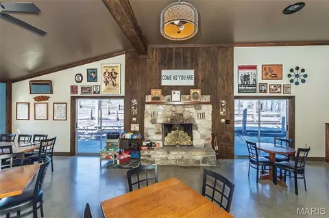 Dining - 3166 Highway B, Berger, MO 63014 photo 8 of 9