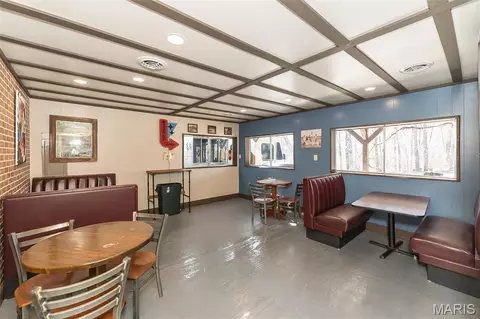 Dining - 3166 Highway B, Berger, MO 63014 photo 1 of 9