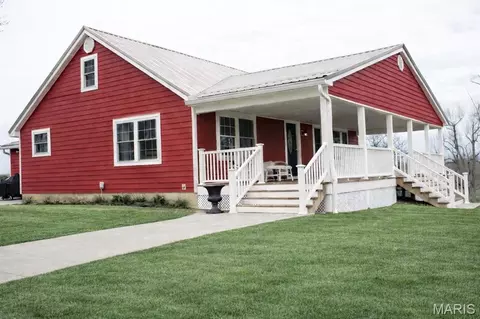 9081 W 9085 W Red Oak Rd, Rosebud, MO 63091