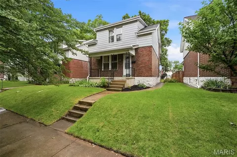 5339 Quincy St, Saint Louis, MO 63109