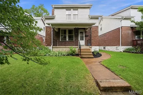 5339 Quincy St, Saint Louis, MO 63109