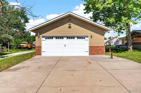 Other - 1428 E 6th St, Washington, MO 63090 photo 1 of 8