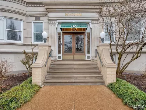 4 N Kingshighway Blvd #4D, Saint Louis, MO 63108