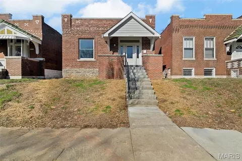 3643 S Compton Ave, Saint Louis, MO 63118