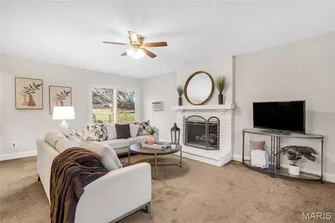Living - 23 Covert Ln, Ellisville, MO 63021 photo 3 of 8