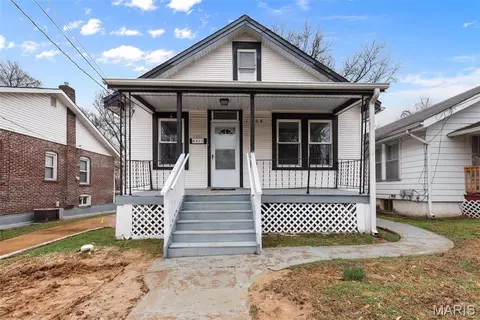 1208 Verl Pl, Saint Louis, MO 63133