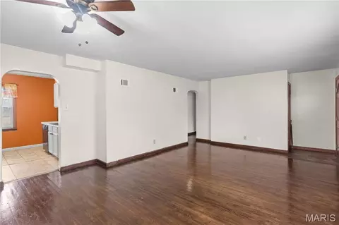 Living - 269 S Barat Ave, Ferguson, MO 63135 photo 2 of 3
