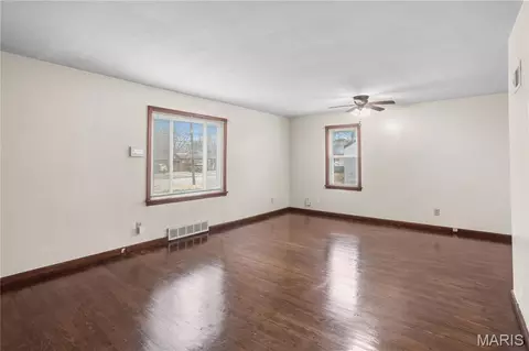 Living - 269 S Barat Ave, Ferguson, MO 63135 photo 1 of 3
