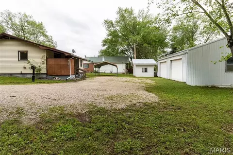 Exterior - 106 Rose St, Crocker, MO 65452 photo 4 of 9