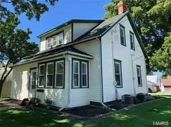 108 Rau Street St, Waterloo, IL 62298