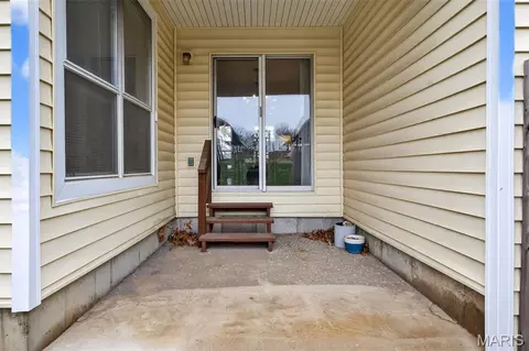 Exterior - 1503 Whispering Creek Dr, Ballwin, MO 63021 photo 6 of 12