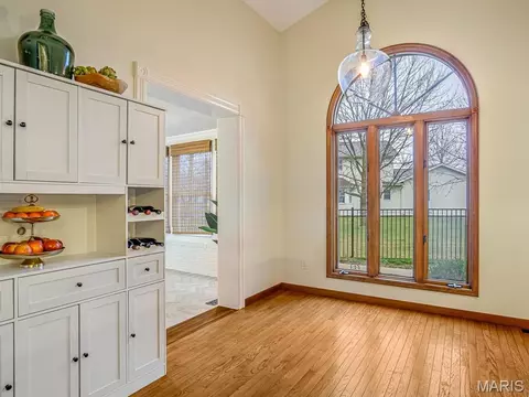 Dining - 435 Paul Dr, Waterloo, IL 62298 photo 1 of 1