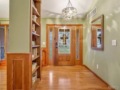 Entry Way - 435 Paul Dr, Waterloo, IL 62298 photo 1 of 2