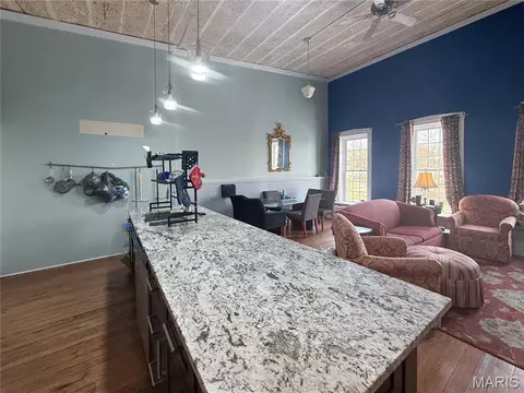 Kitchen - 403 Broadway, Hannibal, MO 63401 photo 6 of 6
