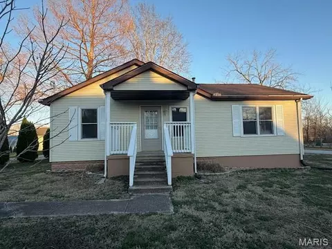 4506 Drda Ln, Edwardsville, IL 62025