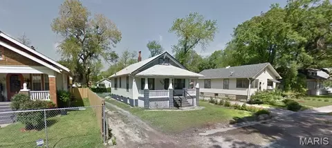 1403 N 54th St, Washington Park, IL 62204