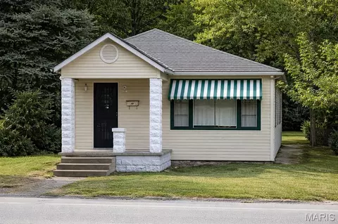 2708 Missouri Ave, East St Louis, IL 62205
