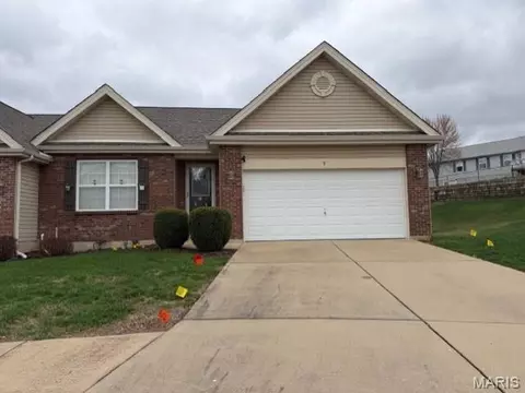 9 Dawson Ct, Festus, MO 63028
