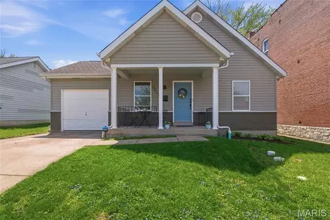 3024 Caroline St, Saint Louis, MO 63104
