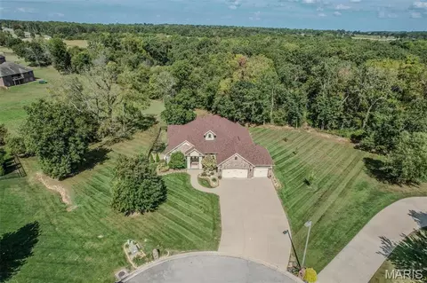 959 Cobblestone Ct, Lebanon, MO 65536