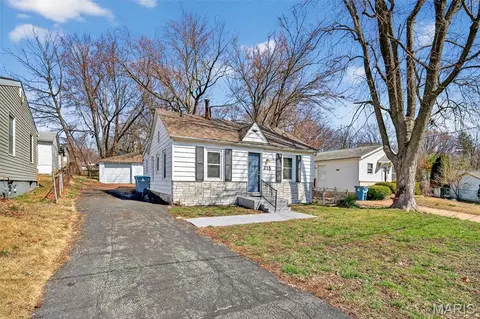 215 Ryan Ave, Saint Louis, MO 63135